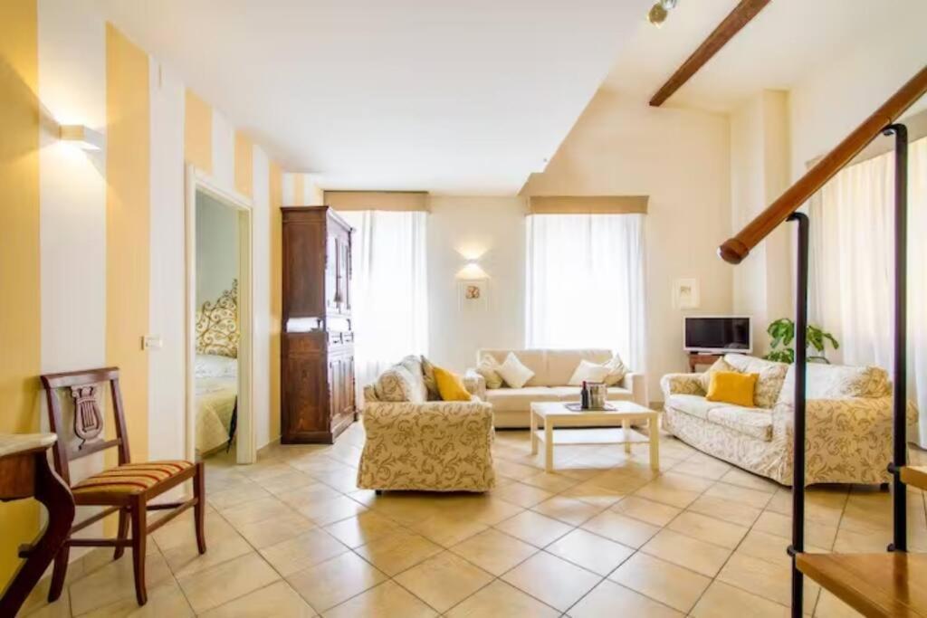 Appartamento Borgo Apostoli 佛罗伦萨 外观 照片